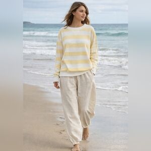 Striped Yellow & White Crewneck Sweater NWT Size XL